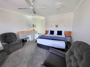 BK’s Magnolia Motor Lodge