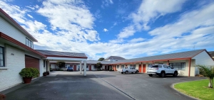 BK’s Magnolia Motor Lodge