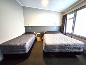 Central Court Motel
