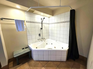 Gateway International Motel