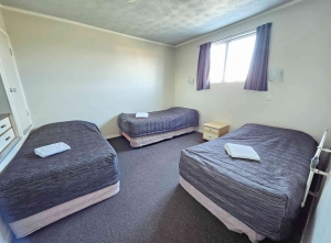 Gateway International Motel