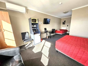 Palm Court Motel
